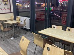 露天位-老潼关肉夹馍(泰禾1号街区1号院店)