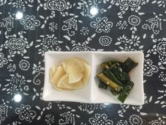 -八两八金·莱芜特色炒鸡(市南漳浦路店)