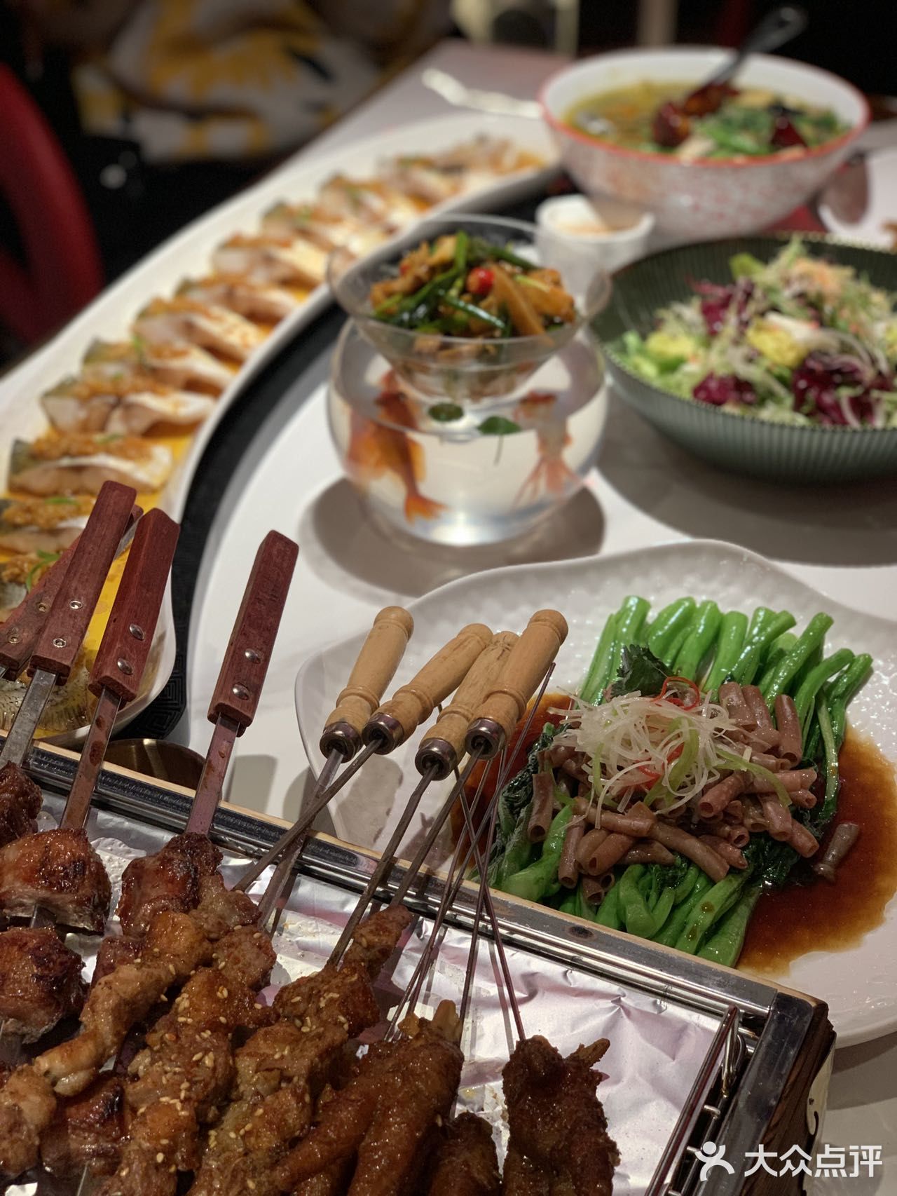 和小马一起合影喽🐴