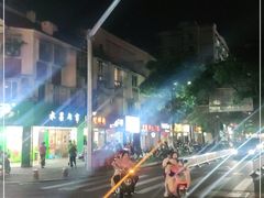 -建国蚵煎蚵面