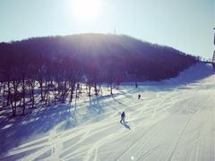 -庙香山滑雪场