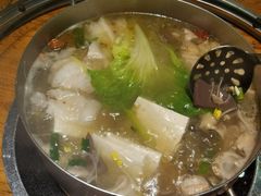 -亮欢寨酸汤鱼(沙冲路店)