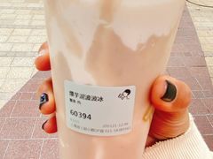 爆芋泥波波冰-喜茶(迪士尼小镇DP店)
