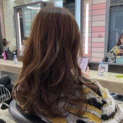 -AKOZO Beauty Salon