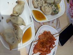 -小杨生煎(浦江欢乐颂店)