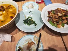 -宏状元现熬粥·京味菜(三里河店)