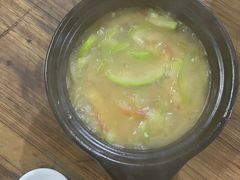 -海口滨海新村143号海南老字号炒菜店