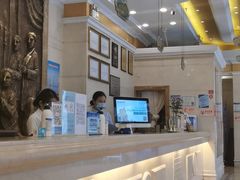 -维也纳酒店(罗湖口岸国贸东门店)