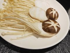 -烤路里·韩国品质自助烤肉(石路天虹4号店)