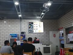 -百年尹氏汤包(环球美食荟店)