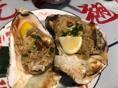 加拿大生蚝-辉记炭烧海鲜大排档·老字号(福田店)