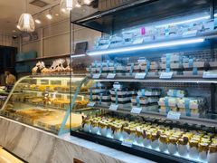 面包甜点陈列柜-老大昌(淮海中路店)