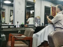 -乾健·烫染·接发SALON