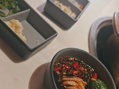 -喃喃椰·糟粕醋·椰子鸡火锅(七堡花园店)