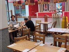 大堂-小满手工粉(上海品尊国际店)