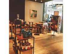 -星巴克臻选(周浦万达店)