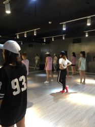 -YASAKI国际舞蹈中心