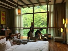 -中铁花水湾温泉酒店(大邑店)