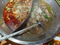 -大众跷脚牛肉馆·非遗传承单位(峨眉山店)