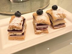 芝士蓝莓拿破仑酥-利苑酒家(宜安广场店)