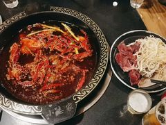 -小志家.鲜牦牛肉牛杂火锅野生菌汤锅