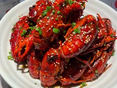 -肥肥虾庄·金牌油焖大虾(汉口城市广场店)