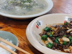 -何永光123鲜牛肉馆(1号店)