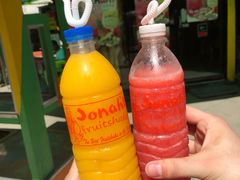 -Jonah's Fruit Shake & Snack Bar