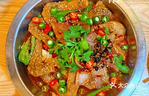 Spicy Duck Head and Wings Hot Pot