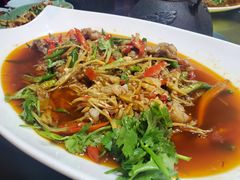 -自贡盐帮菜·玩辣餐厅(樱花园西街店)