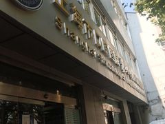 -上海市口腔医院(徐汇院区)