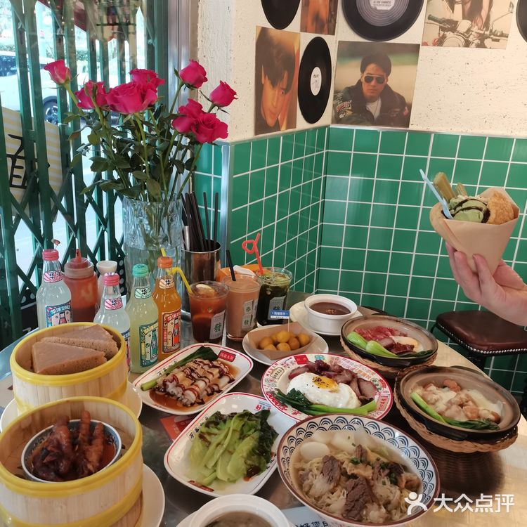 独家秘制，煲仔饭来一份