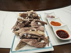 -三江源美食城