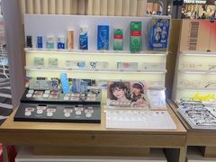 -爱视眸Eyeblling眼镜·依视路·蔡司镜片折扣店(百联南方商城购物中心)
