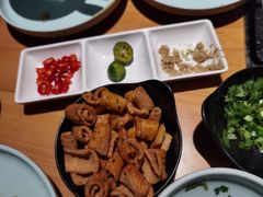 -洪氏嗨捞·广东猪肚鸡·椰子鸡火锅(西咸万象城店)