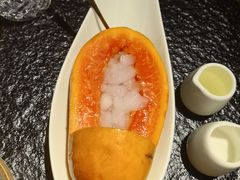 -河畔春天时尚餐厅