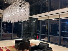 -上海龙之梦万丽酒店