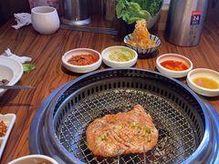 -烧肉一番·新韩式炭火烤肉(大岭山店)