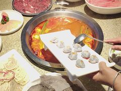 -茅草房·河畔园林火锅