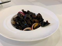 -万龙洲海鲜(大兴绿地缤纷城店)