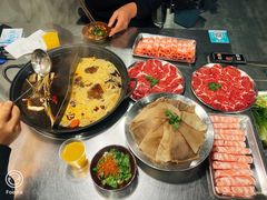 -鹿鸣山草本茶香火锅(园西路店)