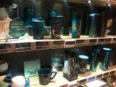 -星巴克(上海虹桥南丰城办公楼店)