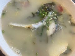 -玖鲜小笼(中山广场店)