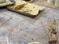 -老街烧烤大排档·地道湖北菜·龙虾馆(汉口火车站店)