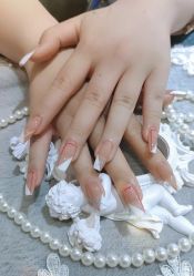 -悦指间美甲美睫