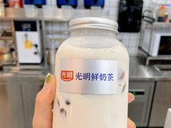-光明新鲜屋·鲜乳茶(乾坤店)