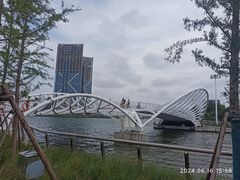-滴水湖