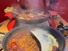 -三顾烤庐·烤鱼·烧烤·龙虾(奉贤店)