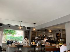-转山咖啡(松柏社区店)
