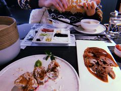 酥不腻烤鸭-小大董·烤鸭(观景餐厅·南京西路店)